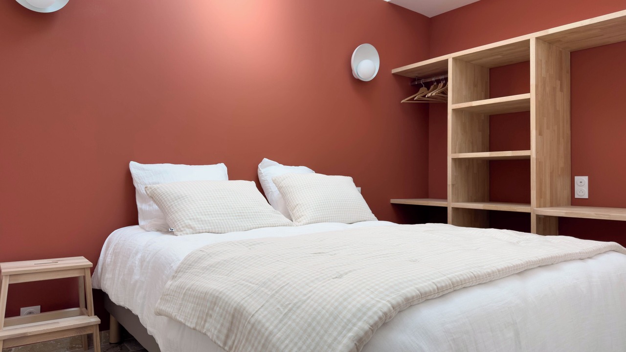 Photo of Bedroom in Aigues-Mortes Medieval City