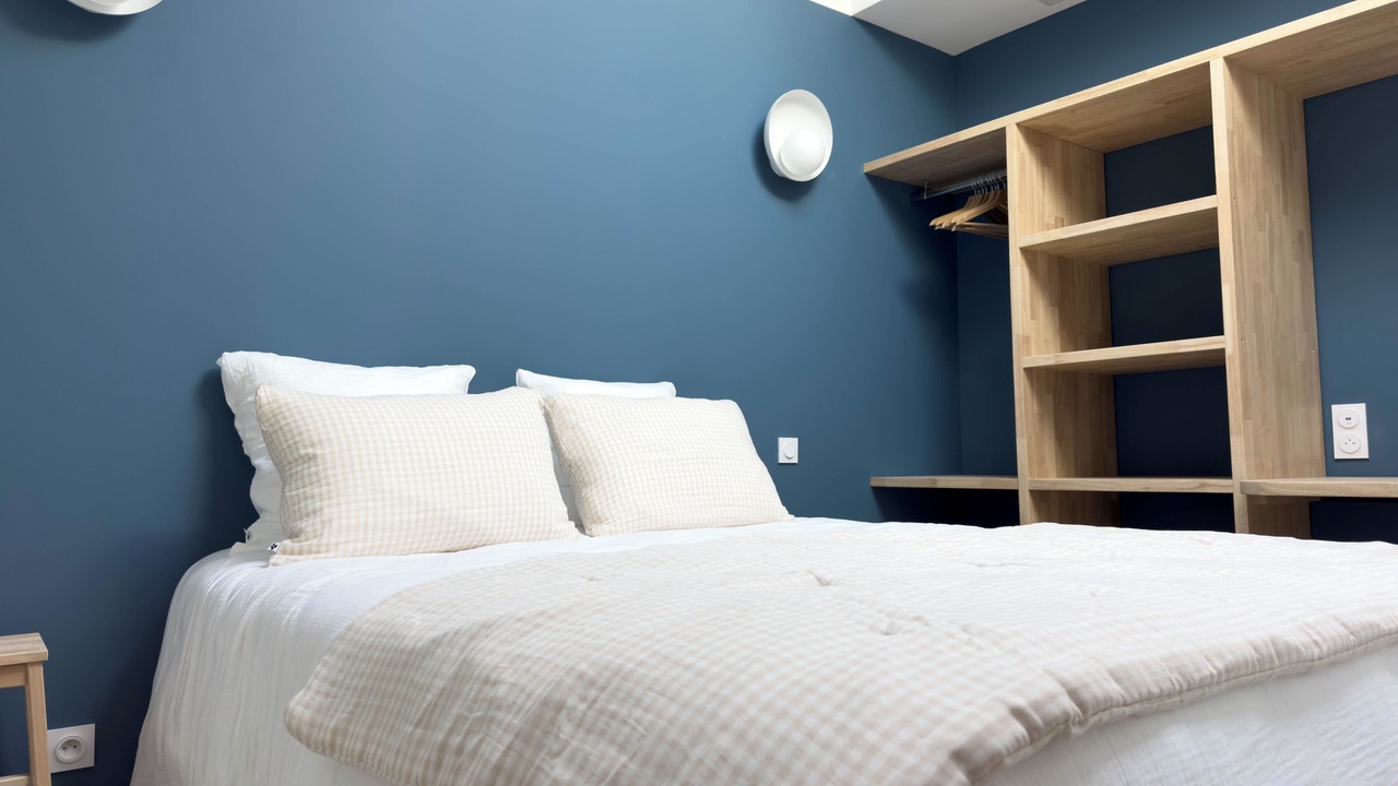 Photo of Bedroom in Aigues-Mortes Medieval City