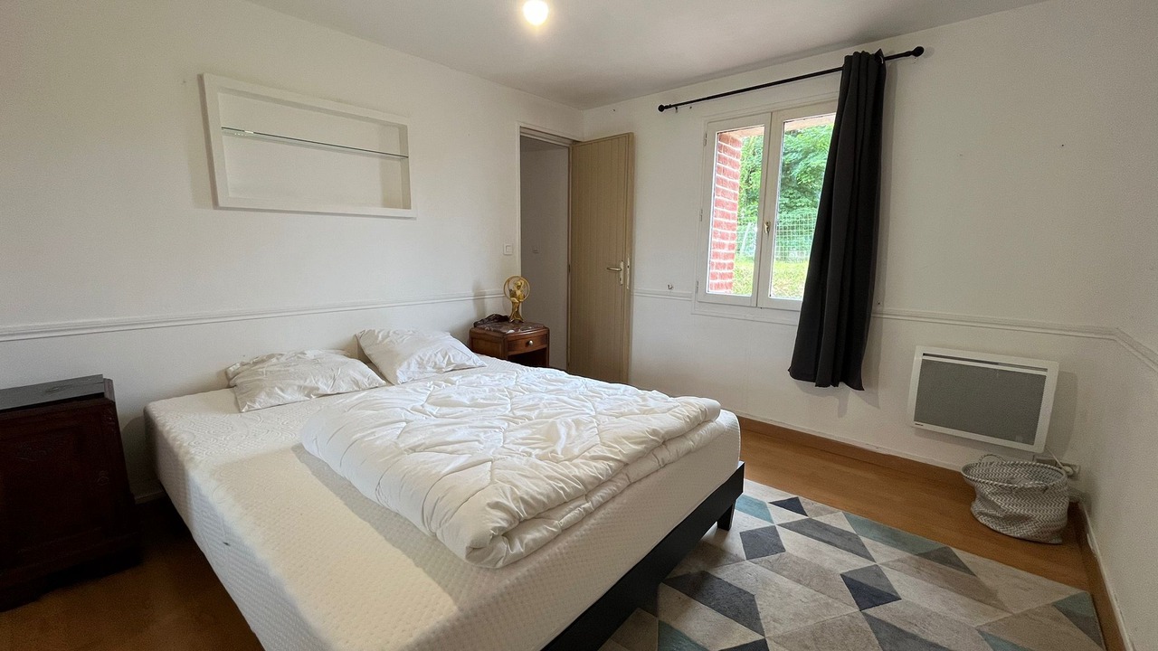 Photo of Bedroom in Bec-de-Mortagne