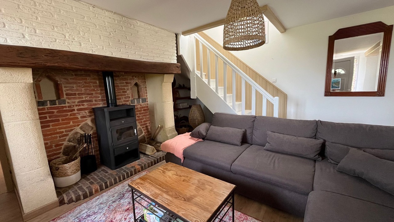 Photo of Livingroom in Bec-de-Mortagne