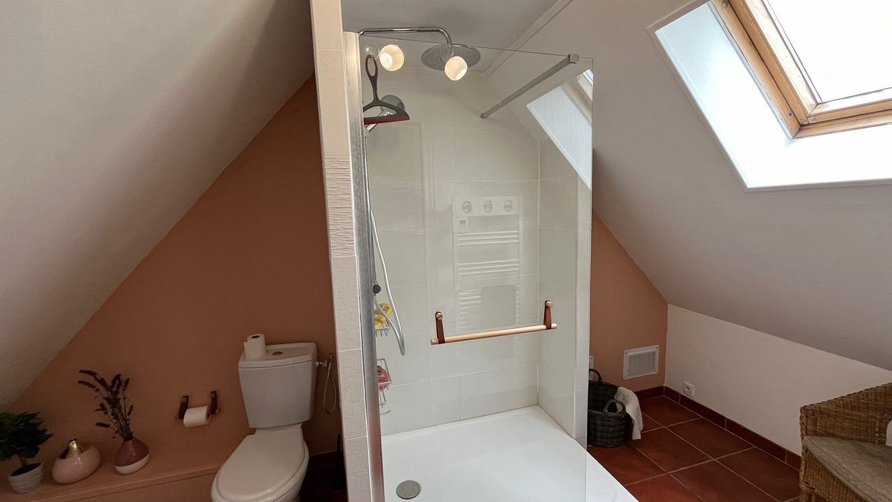 Photo of Bathroom in Bec-de-Mortagne
