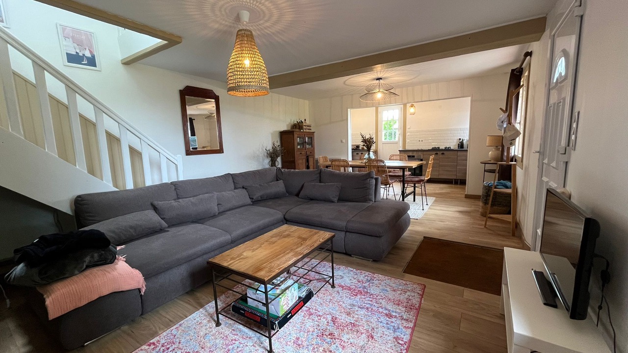 Photo of Livingroom in Bec-de-Mortagne