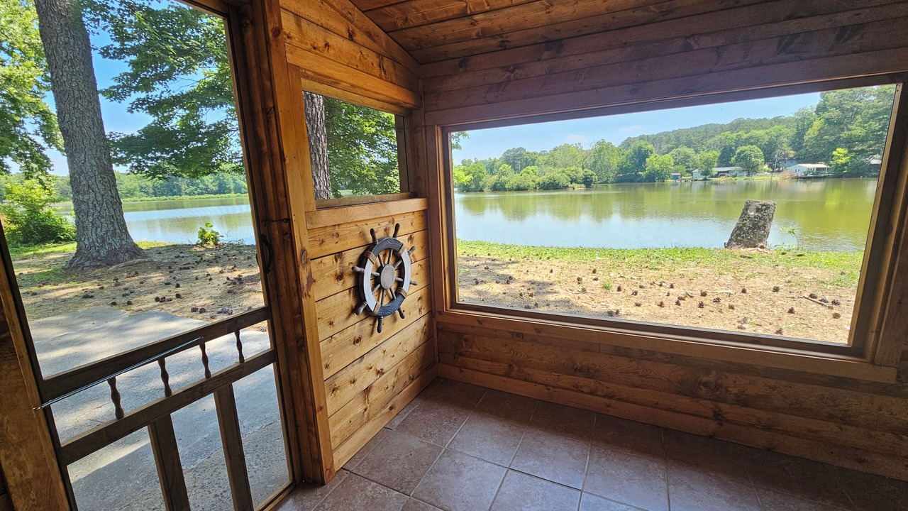 Photo of Others in Tunnel Hill