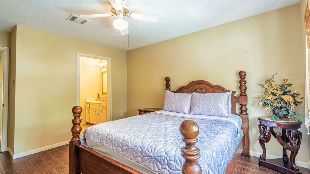 Photo of Bedroom in Northgate Forest