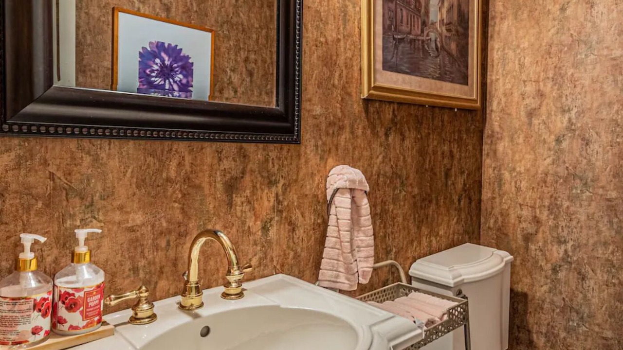 Photo of Bathroom in Northgate Forest