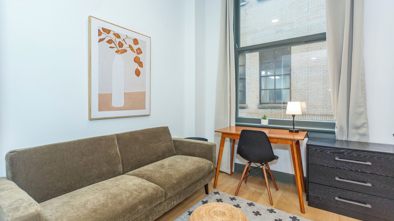 Photo of Livingroom in Central City