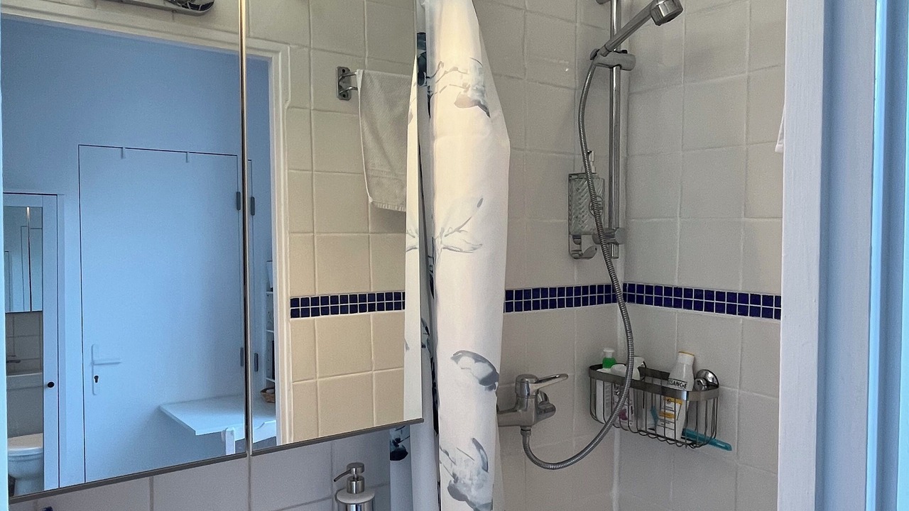 Photo of Bathroom in Parc-de-Montsouris