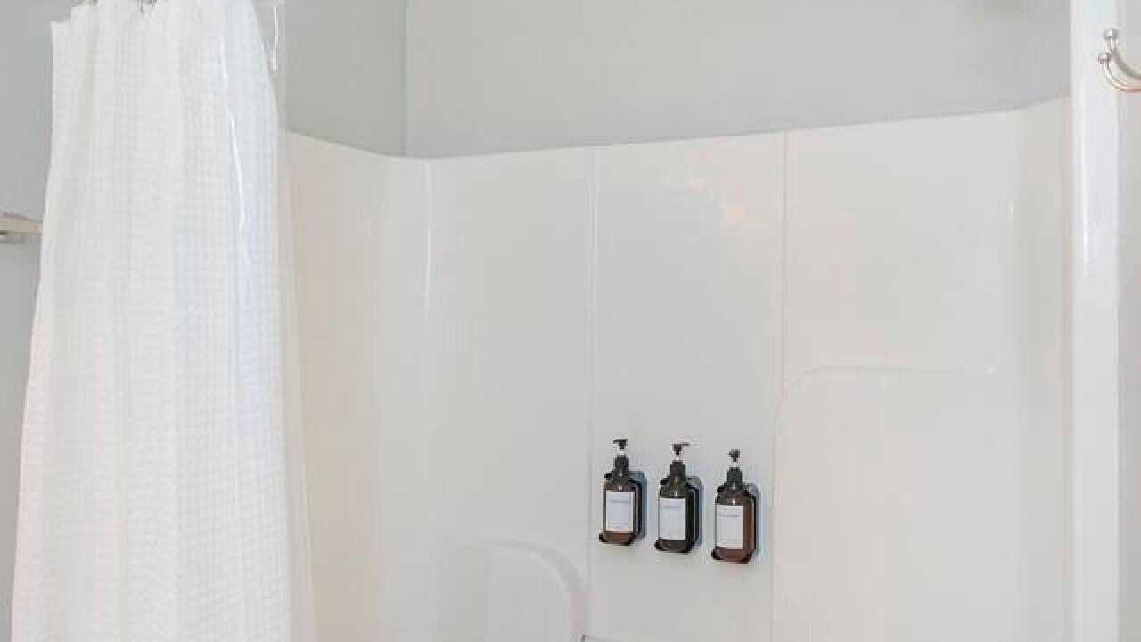 Photo of Bathroom in Shelby Hills