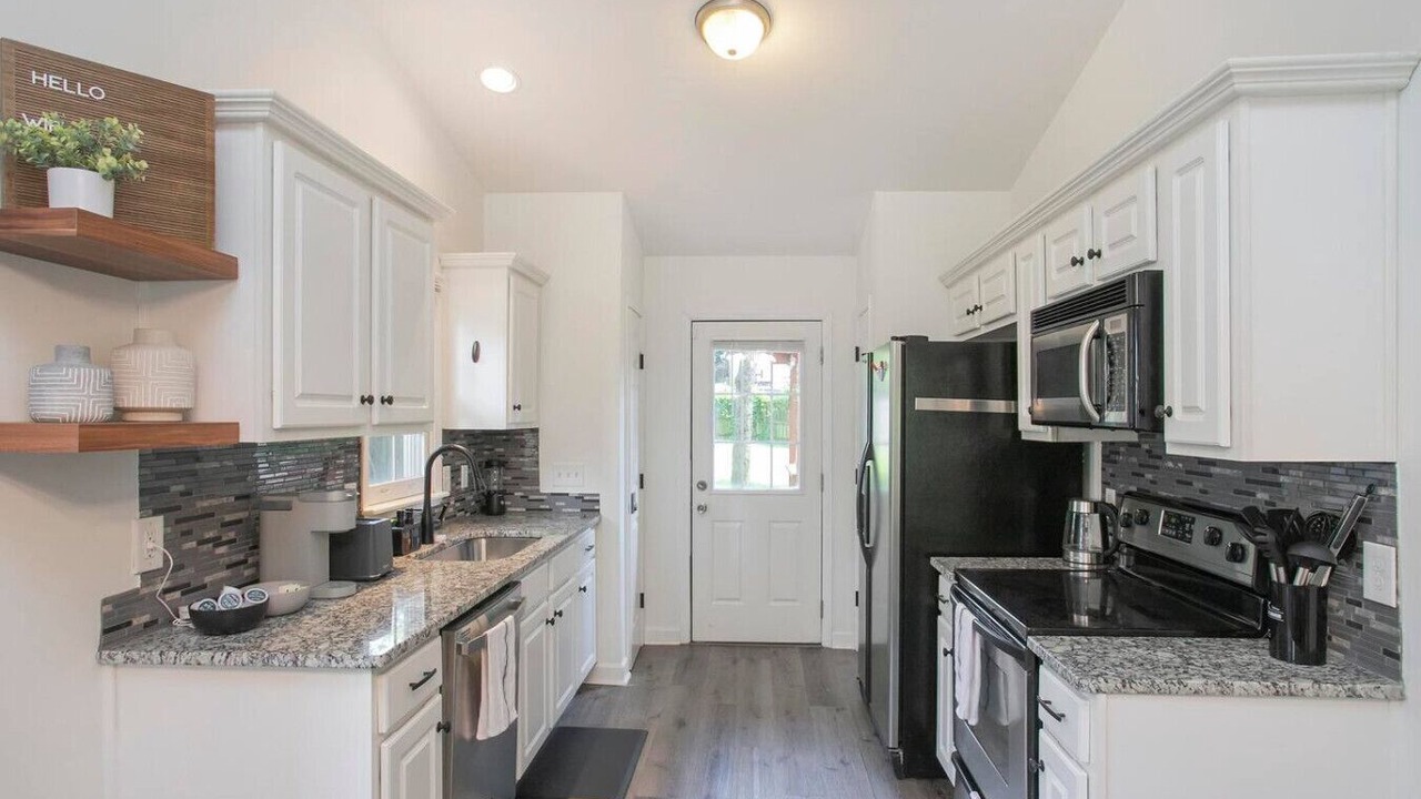 Photo of Kitchen in Shelby Hills