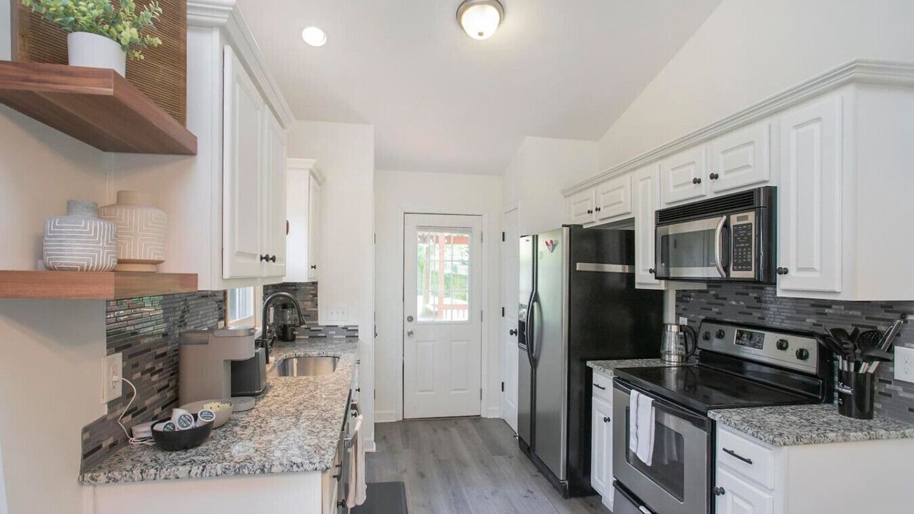Photo of Kitchen in Shelby Hills