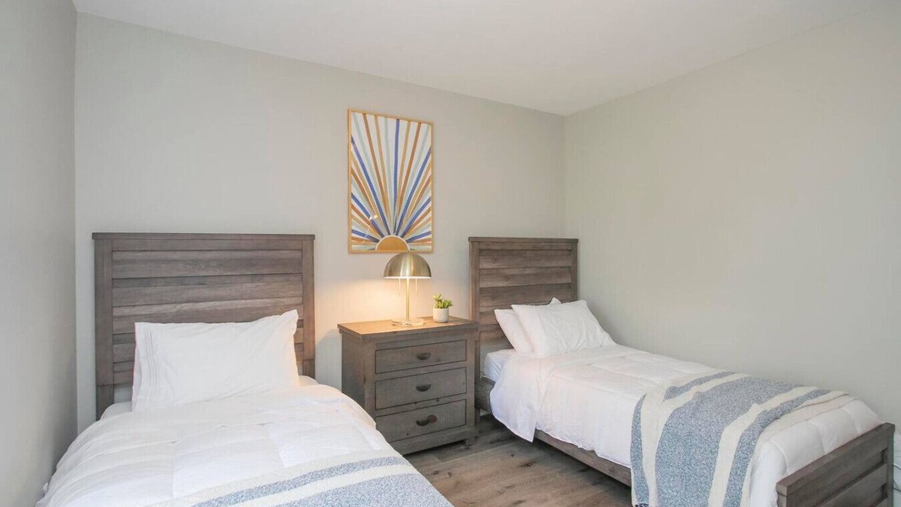 Photo of Bedroom in Shelby Hills