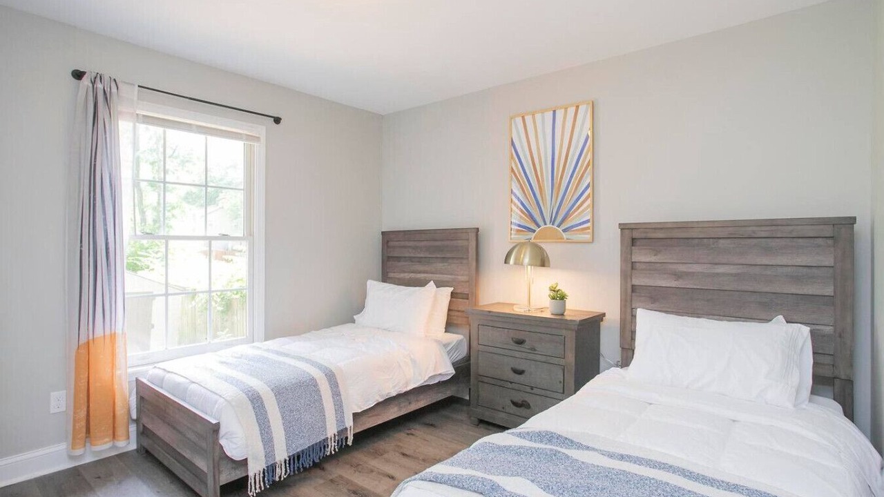 Photo of Bedroom in Shelby Hills