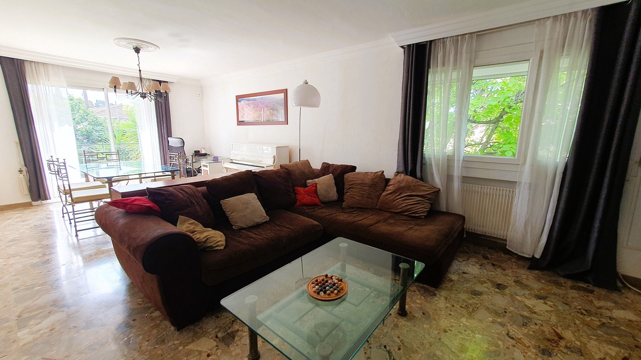 Photo of Livingroom in Saint-Jerome