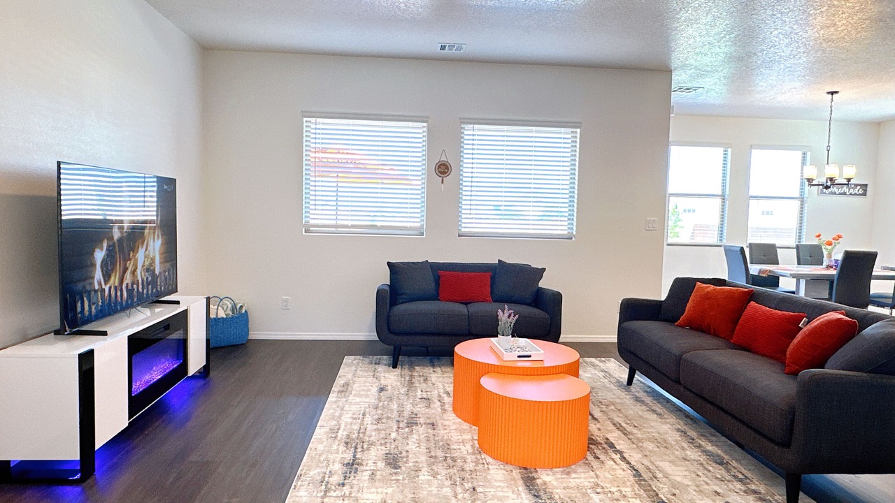 Photo of Livingroom in Rio Rancho