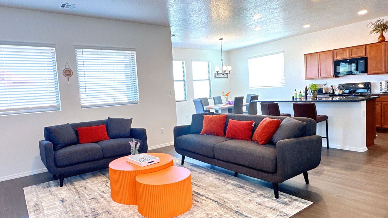 Photo of Livingroom in Rio Rancho