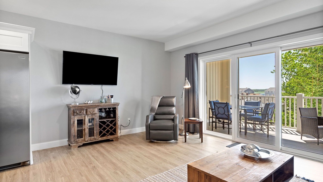 Photo of Livingroom in Hampton