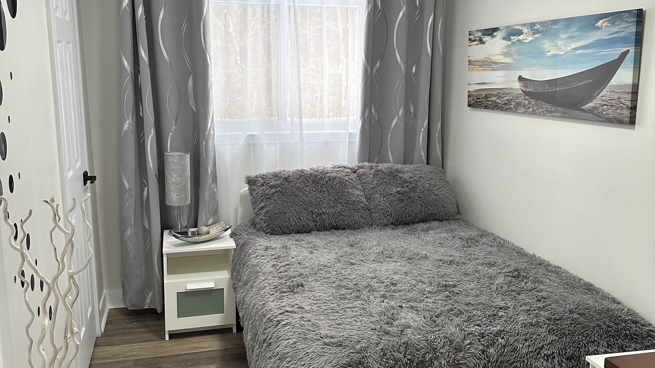 Photo of Bedroom in Chertsey