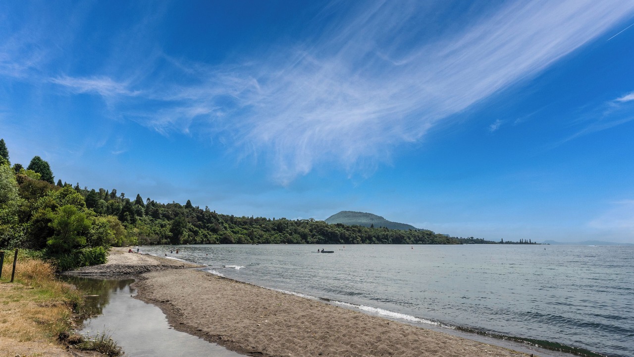 Photo of Others in Pukawa