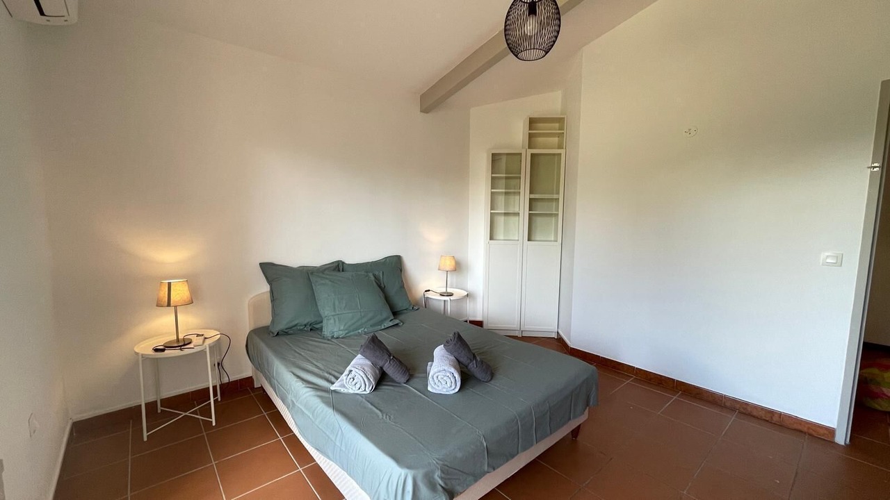 Photo of Bedroom in Paradou