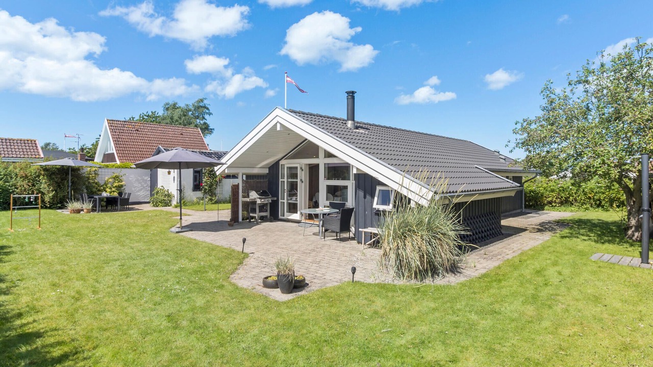 Photo of Others in Hasmark Strand