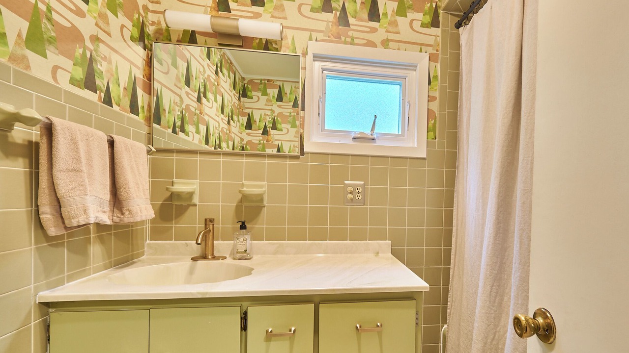 Photo of Bathroom in Smallwood