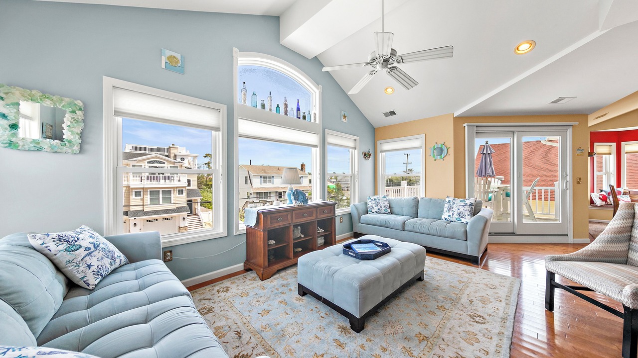 Photo of Livingroom in Beach Haven Terrace