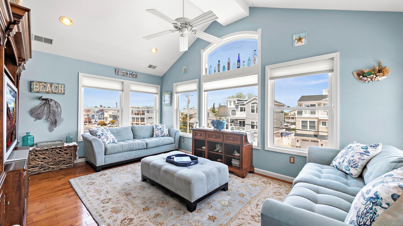 Photo of Livingroom in Beach Haven Terrace