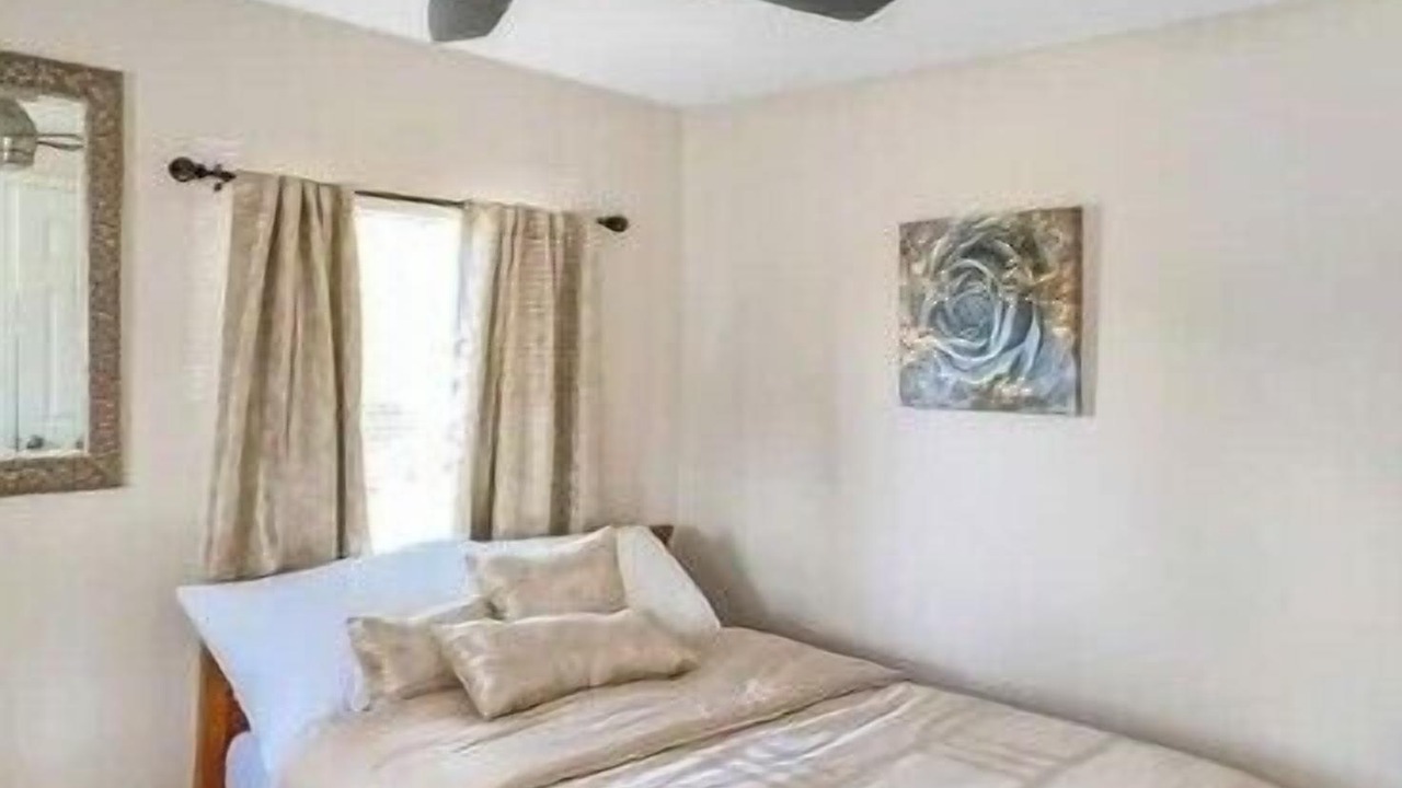 Photo of Bedroom in Midtown
