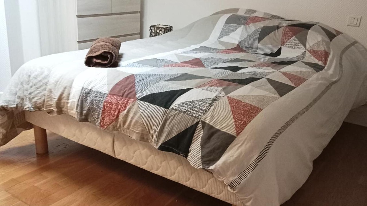 Photo of Bedroom in Toulouse Left Bank