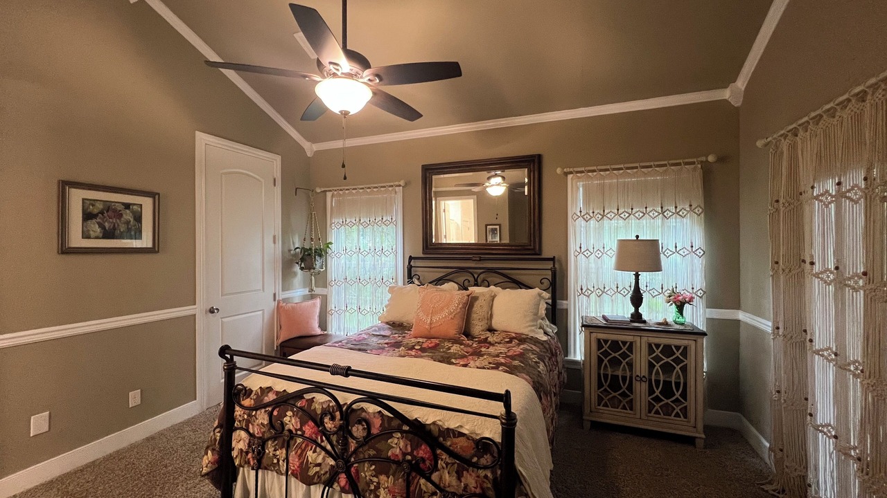 Photo of Bedroom in Muskogee