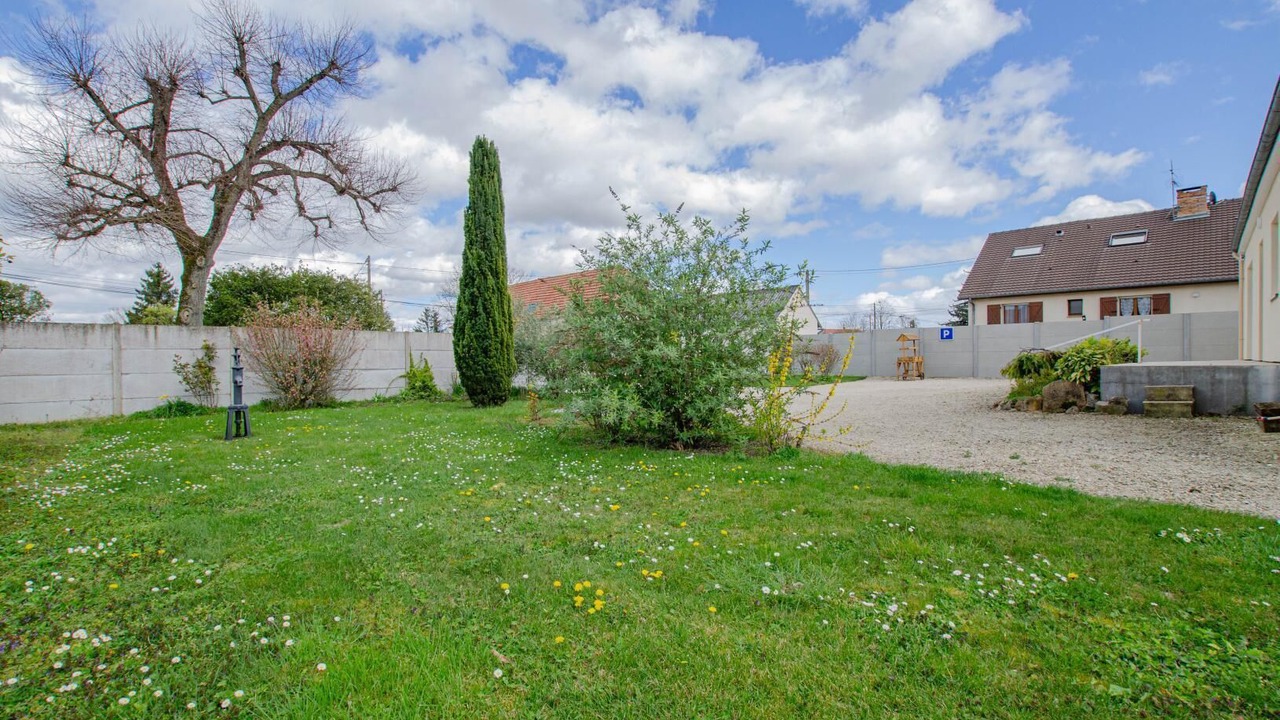 Photo of Outdoor in Chatres