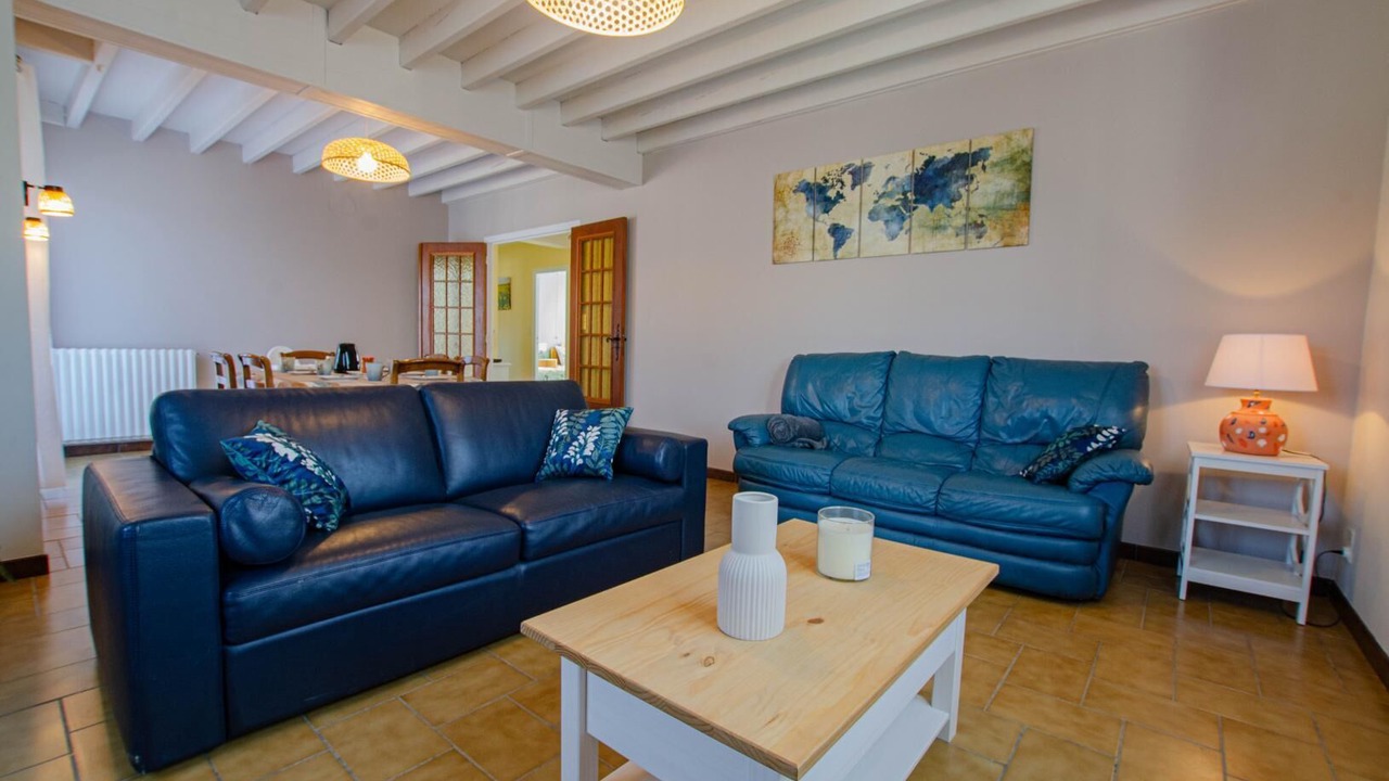 Photo of Livingroom in Poivres