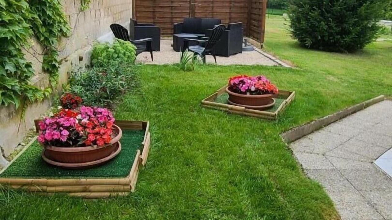 Photo of Patio Balcony in Poivres