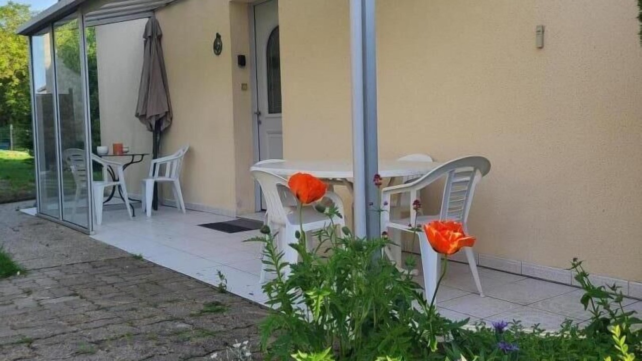 Photo of Outdoor in Poivres