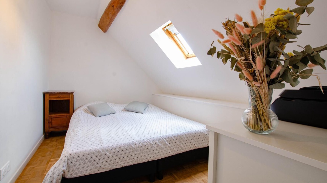 Photo of Bedroom in Maizieres-la-Grande-Paroisse