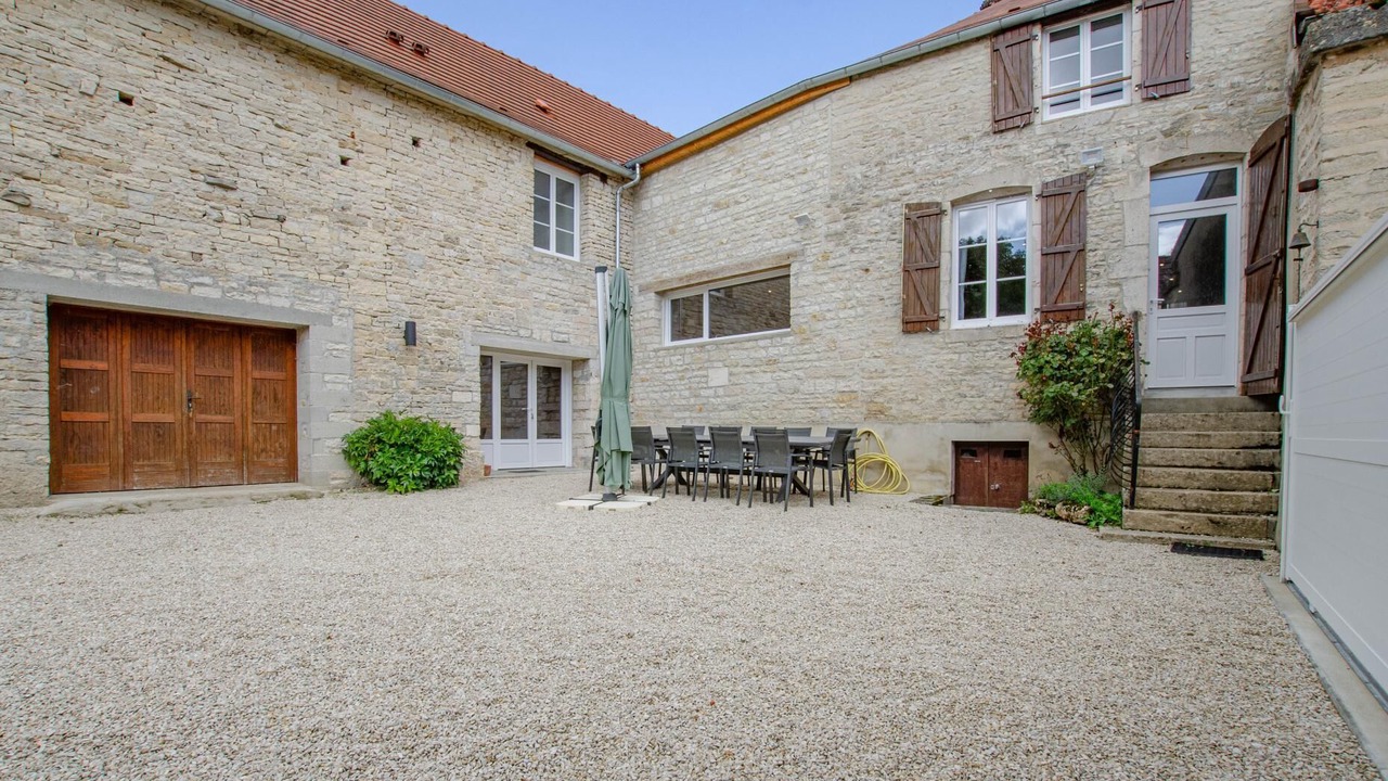 Photo of Outdoor in Neuville-sur-Seine