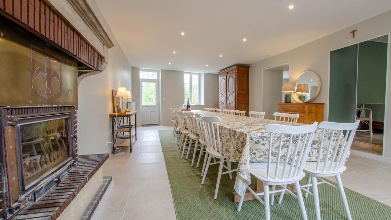 Photo of Others in Neuville-sur-Seine