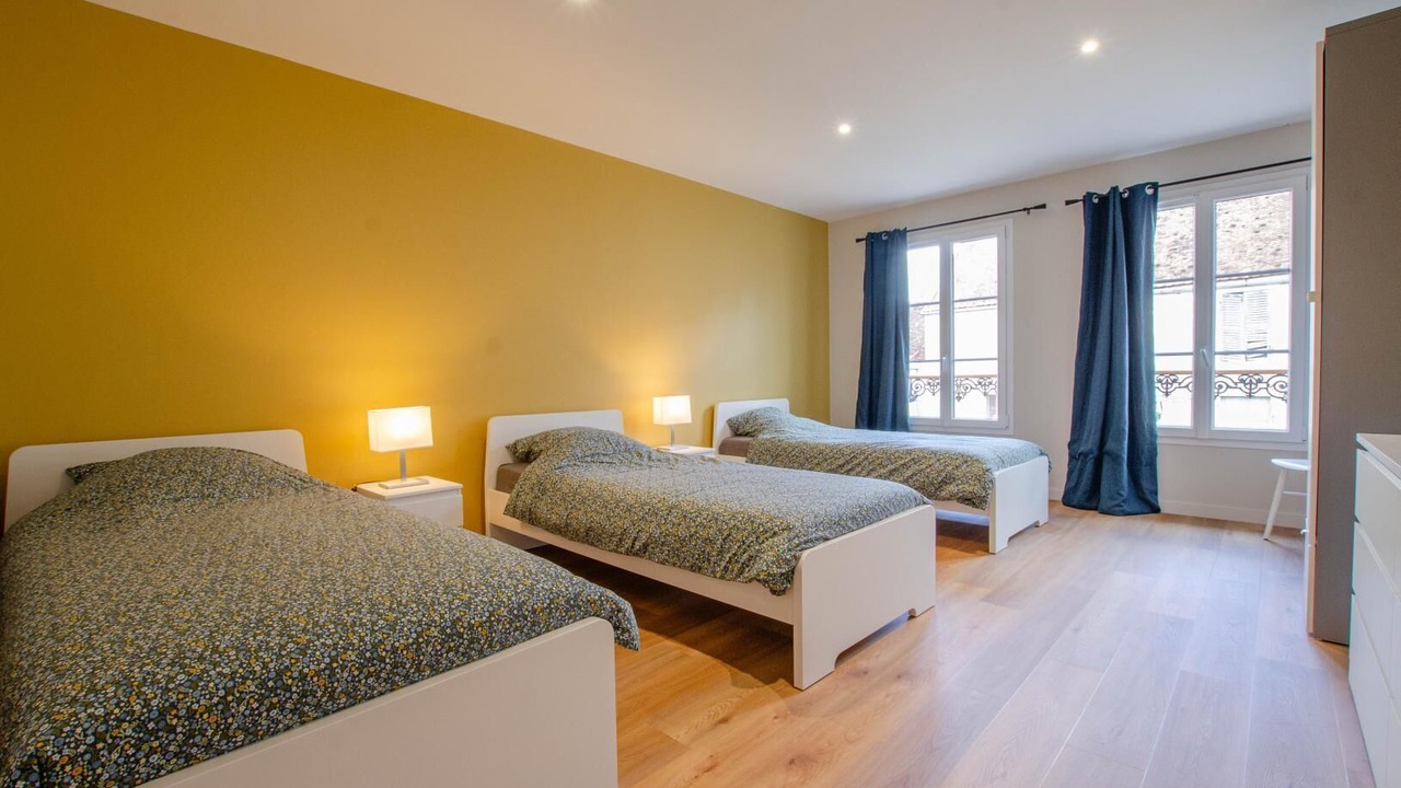 Photo of Bedroom in Neuville-sur-Seine