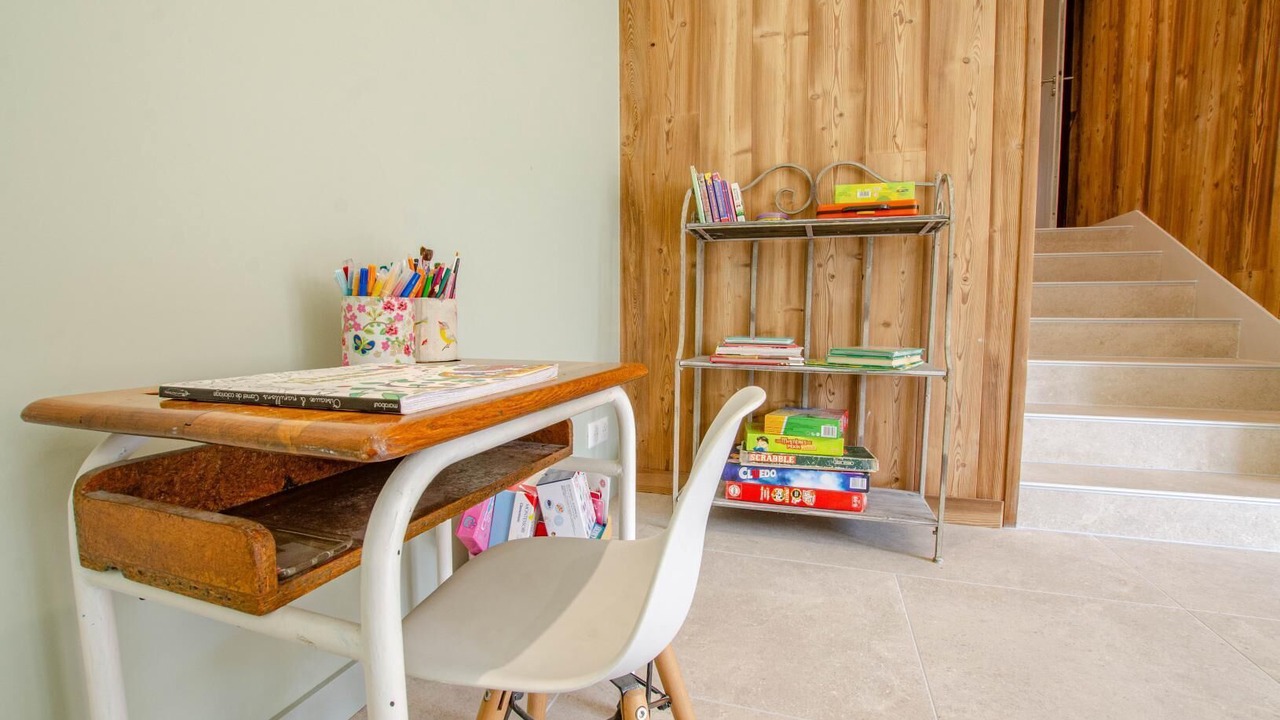 Photo of Others in Neuville-sur-Seine