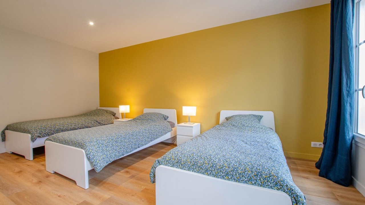 Photo of Bedroom in Neuville-sur-Seine