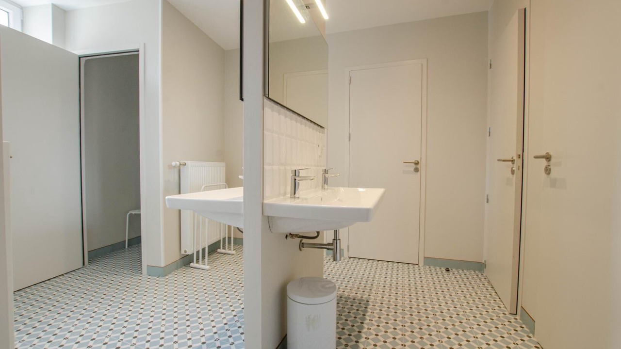 Photo of Bathroom in Neuville-sur-Seine