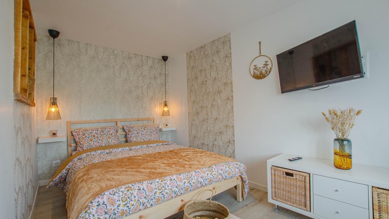 Photo of Bedroom in Saint-Lye