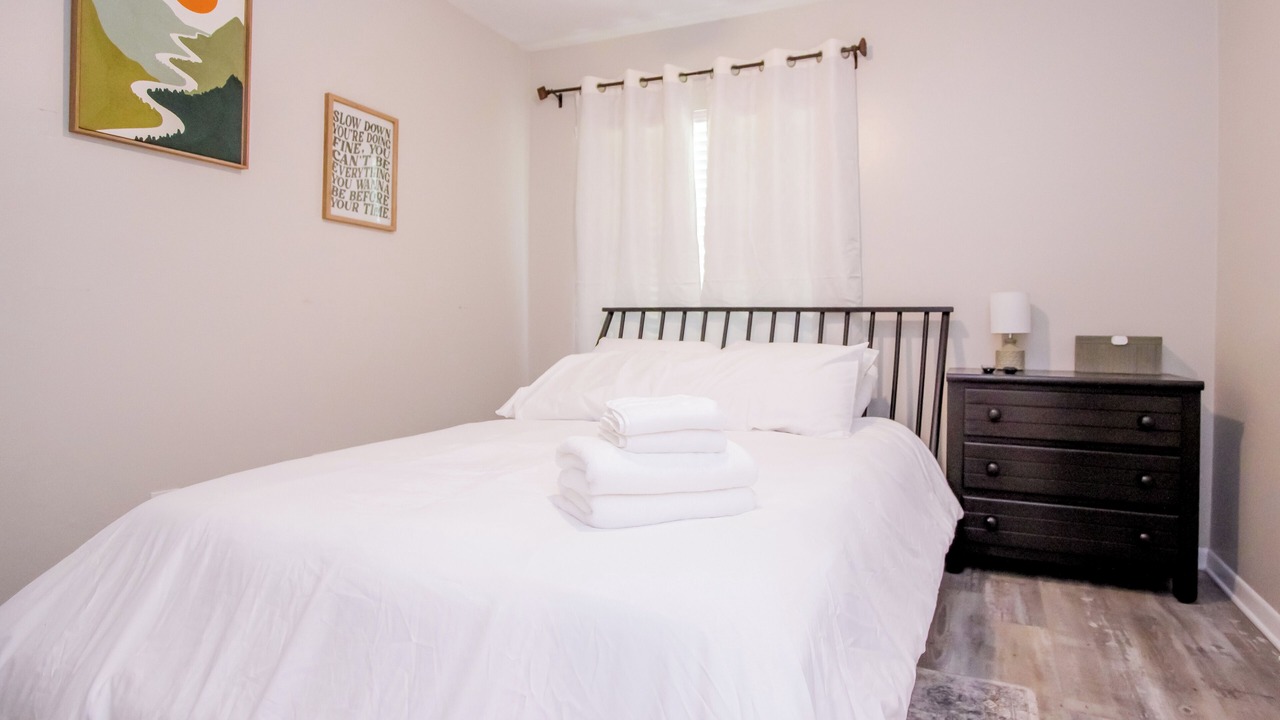 Photo of Bedroom in Riverview
