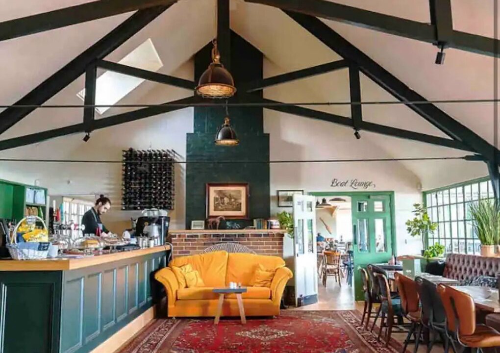 Photo of Others in Ellesmere