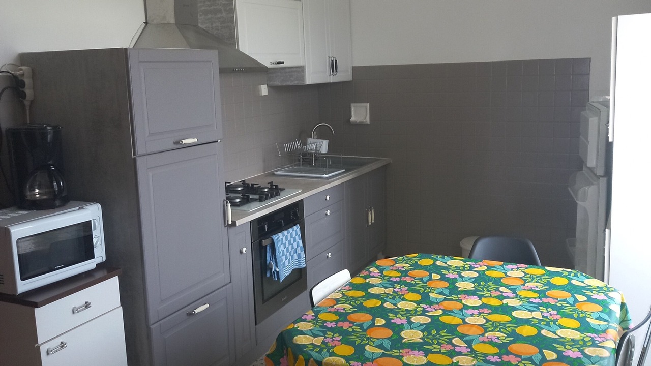Photo of Kitchen in Saint Alban Auriolles