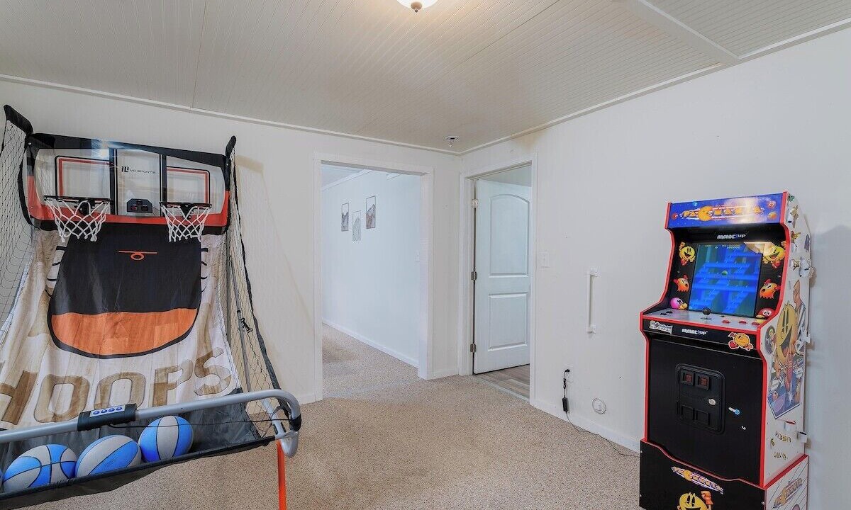 Photo of Bedroom in Dahlonega