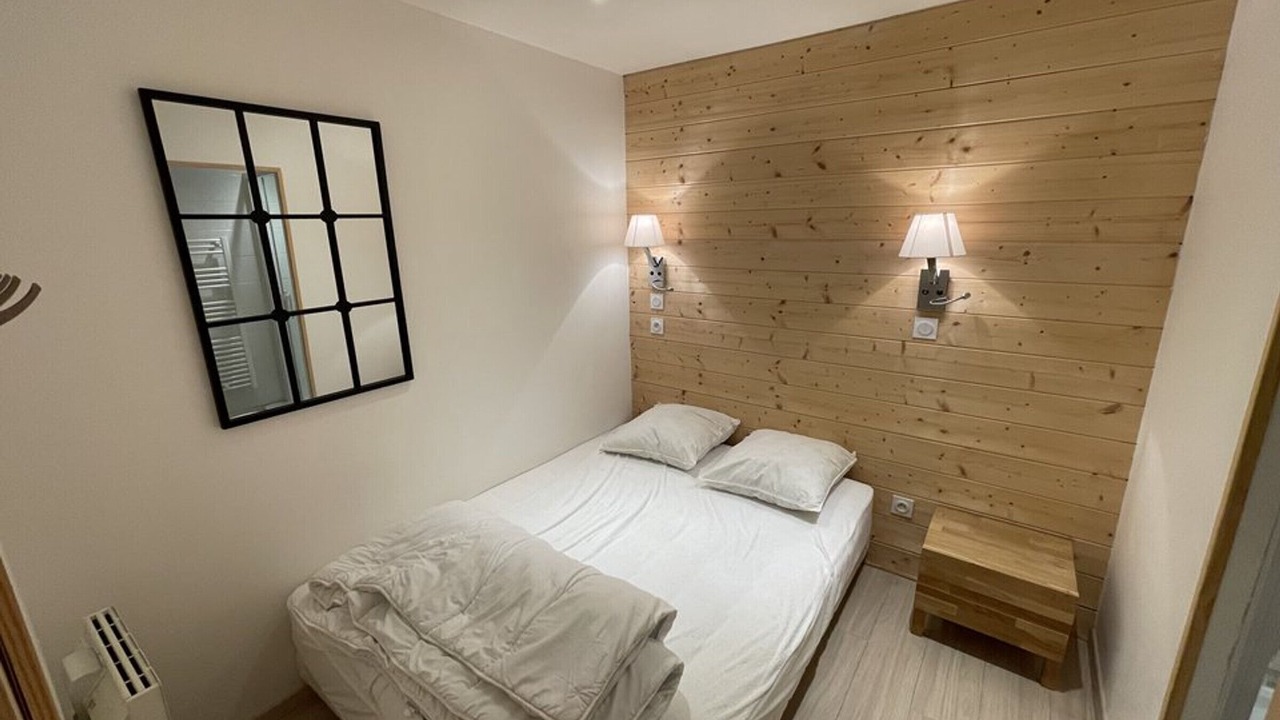 Photo of Bedroom in Saint-Jacques-des-Blats