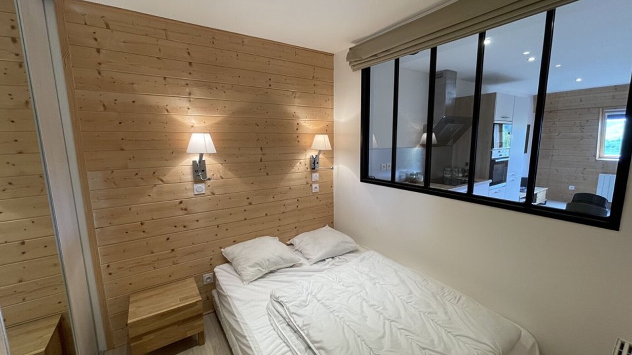 Photo of Bedroom in Saint-Jacques-des-Blats