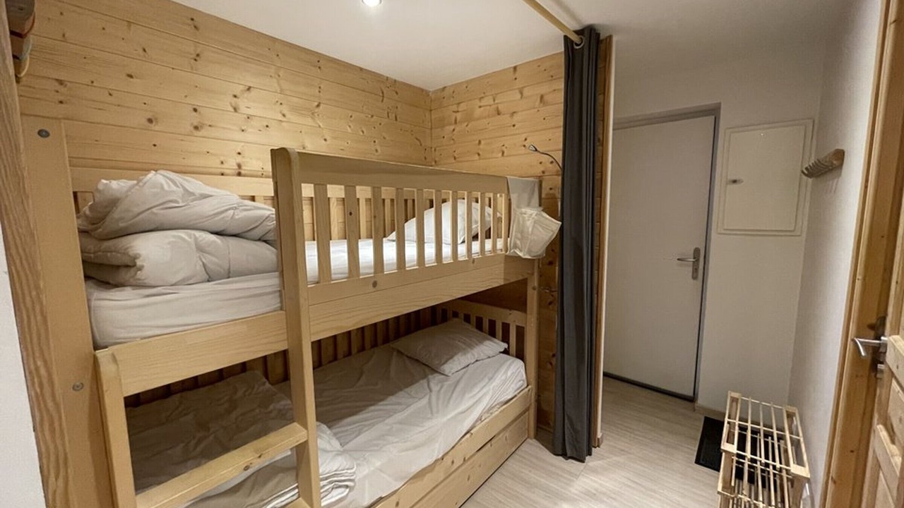 Photo of Bedroom in Saint-Jacques-des-Blats