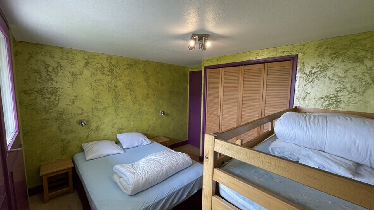 Photo of Bedroom in Saint-Jacques-des-Blats